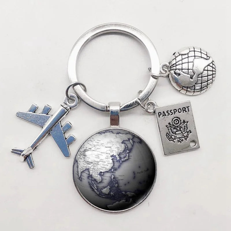 World Map Keychain Travel Exploring Glass Dome Cabachon Aircraft Charm Pendant Keychain Men's and Women's Gift Jewelry Keychain.