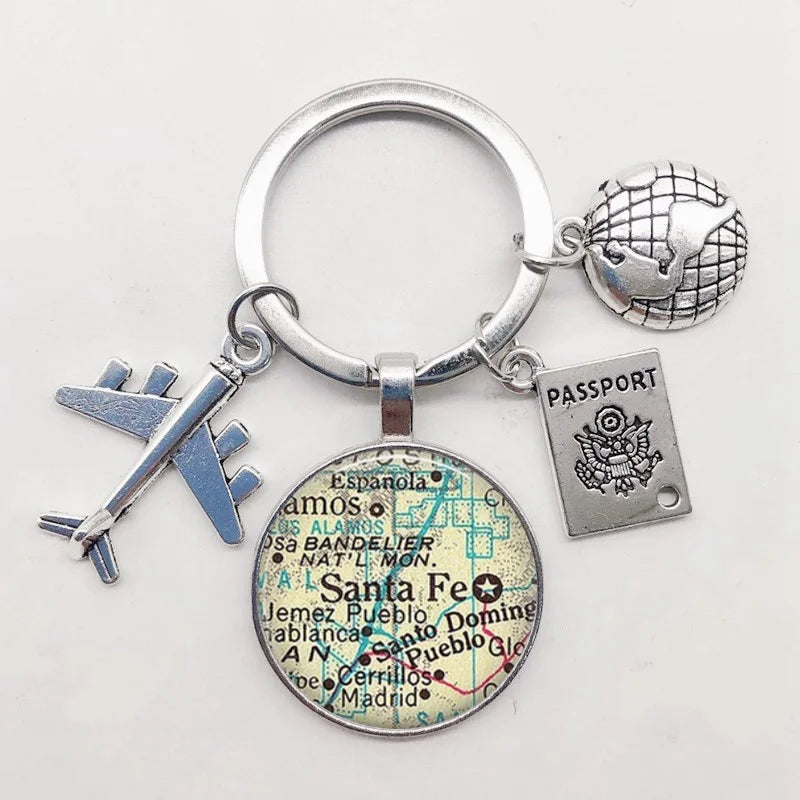 World Map Keychain Travel Exploring Glass Dome Cabachon Aircraft Charm Pendant Keychain Men's and Women's Gift Jewelry Keychain.