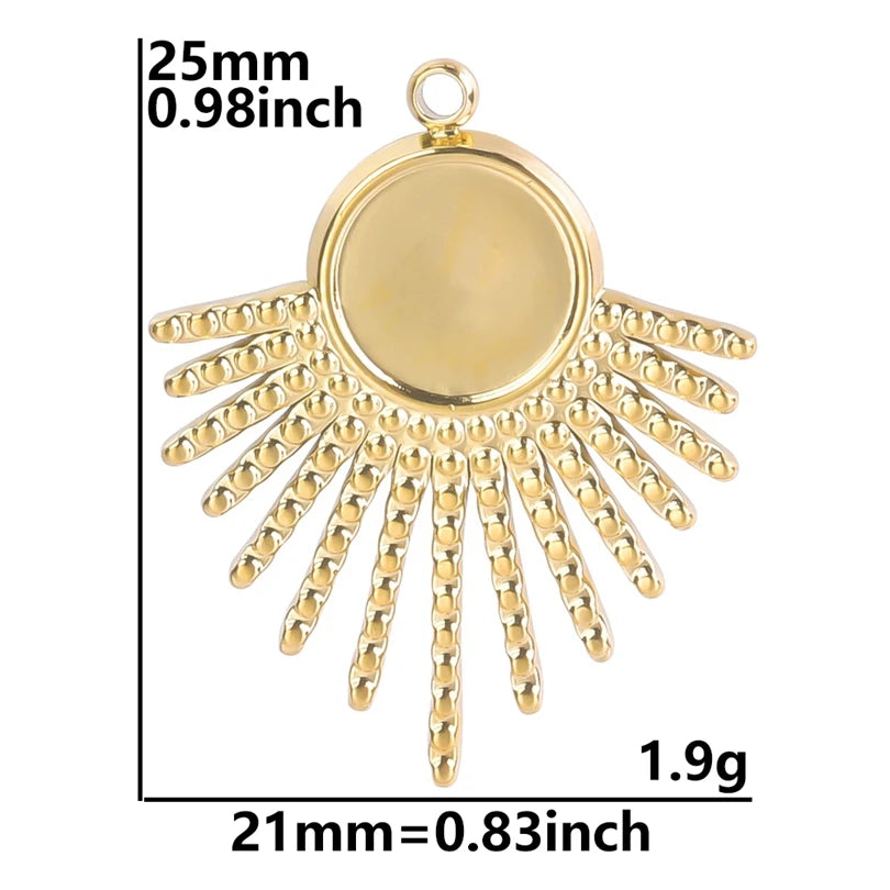 New 8pcs/lot Stainless Steel Gold Plated Cabochon Setting Pendants Sun Stars Moon Love Shaped Tray Pendants Jewelry DIY Findings