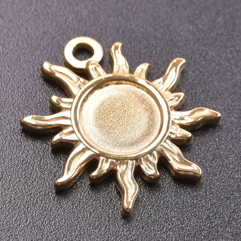 Vintage 6PCS/LOT Sun Stainless Steel Pendant for Jewelry Making Sun Shaped Charms DIY Earring Bracelet Necklace Findings No Fade